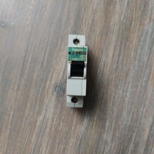 Disjoncteur hager 220 d'occasion  Brest