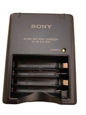 Autêntico carregador de bateria Sony Ni-MH AAA modelo # BC-CS2A duplo A sem cabo comprar usado Autêntico carregador de bateria Sony Ni-MH AAA modelo # BC-CS2A duplo A sem cabo comprar usado  Enviando para Brazil