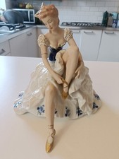 Wallendorf porcelain figurine for sale  HULL