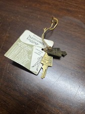 etiqueta de bagagem vintage Samsonite Streamlite e chave década de 1950. comprar usado etiqueta de bagagem vintage Samsonite Streamlite e chave década de 1950. comprar usado  Enviando para Brazil