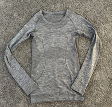 Lululemon stretch activewear for sale  San Anselmo