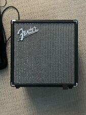 Amplificador de guitarra Fender Rumble 15 baixo 40W - Preto/prata comprar usado  Enviando para Brazil