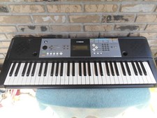 Teclado YAMAHA PSR E233 MIDI DIGITAL VENDIDO COMO ESTÁ PARA PEÇAS OU REPARO! SEM SOM!, usado comprar usado  Enviando para Brazil