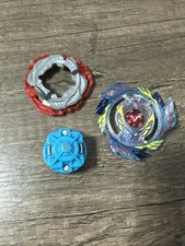 Tomy hasbro beyblade d'occasion  Expédié en Belgium