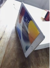 Ipad mini4 wifi d'occasion  Les Clayes-sous-Bois