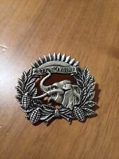Rare insigne argenté d'occasion  Issy-les-Moulineaux