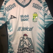 soccer pirma leon jersey for sale  Chicago