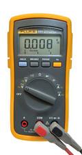 Fluke 111 multimetre d'occasion  Valmont