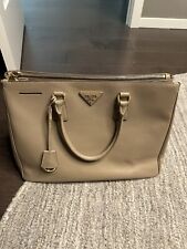 100 auth prada for sale  Bellevue