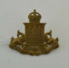 Cap badge canadien d'occasion  Montebourg