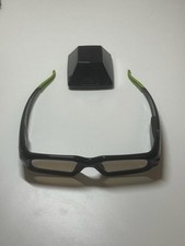 Kit 3D Nvidia Vision (óculos e emissor) sem caixa, usado comprar usado  Enviando para Brazil