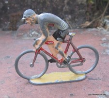 Roger petit coureur d'occasion  Dornecy