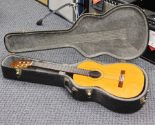 Chitarra classica vintage usato  Spedire a Italy