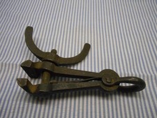 Antique fence stretching for sale  Newberg