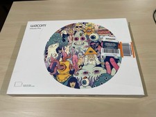Wacom intuos pro d'occasion  Expédié en Belgium