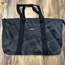 Bolsa de fragrância quadriculada preta Burberry Overnight, usado comprar usado  Enviando para Brazil