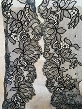 Ancienne dentelle textile d'occasion  Évry