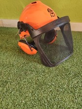 Casco forestale protettivo usato  San Cassiano