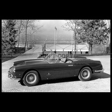 Photo .015105 ferrari d'occasion  Martinvast