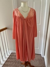 Gorgeous vintage shadowline for sale  Reading