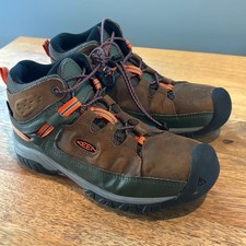 Keen waterproof hiking for sale  Medford