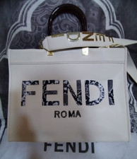 Bolsa de ombro FENDI GHW Sunshine couro de bezerro branco, usado comprar usado  Enviando para Brazil