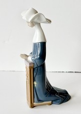 Lladro nun figurine for sale  Sarasota