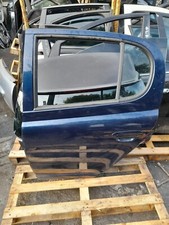 sportello posteriore yaris usato  Agropoli