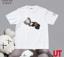 Kaws uniqlo tokyo d'occasion  Paris VII