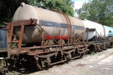 FOTO DE VAGÕES TANQUE DE LEITE 2006. NÃO VISTO NAS FERROVIAS DE HOJE SÃO TANQUE DE LEITE WA comprar usado FOTO DE VAGÕES TANQUE DE LEITE 2006. NÃO VISTO NAS FERROVIAS DE HOJE SÃO TANQUE DE LEITE WA comprar usado  Enviando para Brazil