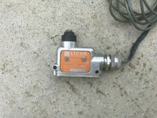 Licon snap switch for sale  USA