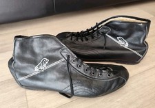 Ancienne paire chaussures d'occasion  Montbéliard