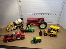 Assorted die cast for sale  Williamsburg