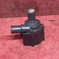 Pompe eau 2.0 d'occasion  France
