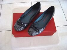 Paire chaussures couleur d'occasion  Vichy