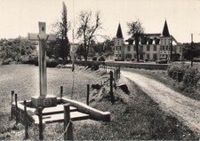 Larouin château tourelles d'occasion  Vasles