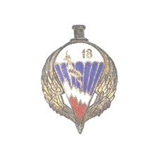 Insigne militaire 18e d'occasion  Rohrbach-lès-Bitche