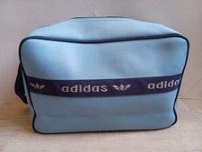 Sac sport adidas d'occasion  Fontaine-le-Bourg