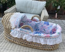 Vtg woven bassinet for sale  San Jose