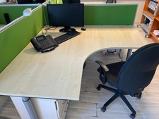 Stabiler bürotisch gebraucht kaufen  Essen