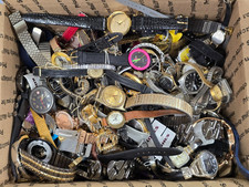 Lote de 12 libras de reloj pulsera surtido y piezas - piezas de reparación de relojero segunda mano  Embacar hacia Mexico