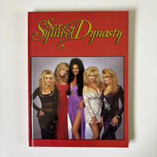 Sex Symbol Dynasty - Hardcover Book (Heavy Metal 1996) Signed by Julie Strain! comprar usado  Enviando para Brazil