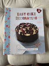 Easy cake decorating. for sale  SLOUGH