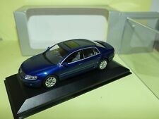 Phaeton bleu minichamps d'occasion  Belz