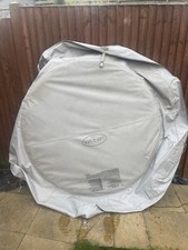 Lay spa paris for sale  SOUTHAMPTON