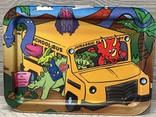 Bandeja de cama de TV de metal ônibus escolar dinossauro vintage anos 90 colorido desenho animado dinossauros LEIA comprar usado  Enviando para Brazil