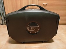 Valigia con monitor usato Valigia con monitor usato  Tortona