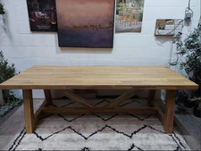 Moda large table for sale  TIPTON
