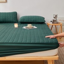 Thick laminated cotton d'occasion  Expédié en Belgium
