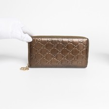 Pre loved gucci usato Pre loved gucci usato  Spedire a Italy